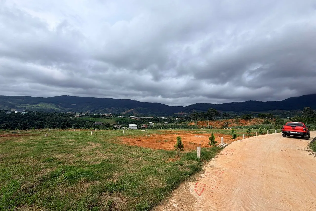 Các nền khu Đông Thanh Top View nhìn ra thung lũng, thế đất cao ven Đà Lạt