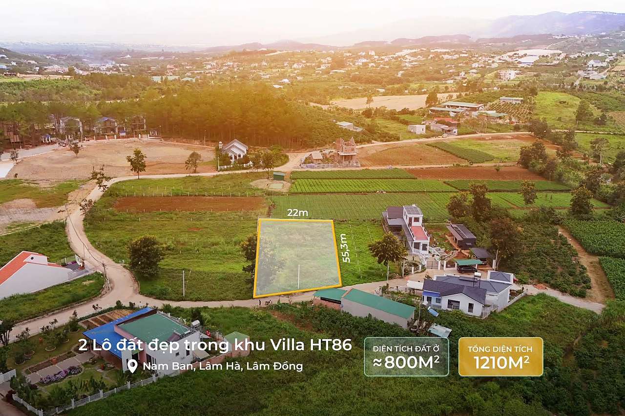 Vị trí 2 lô đất Villa HT86 Nam Ban giữa khu villa và vườn, view đồi núi lúc hoàng hôn