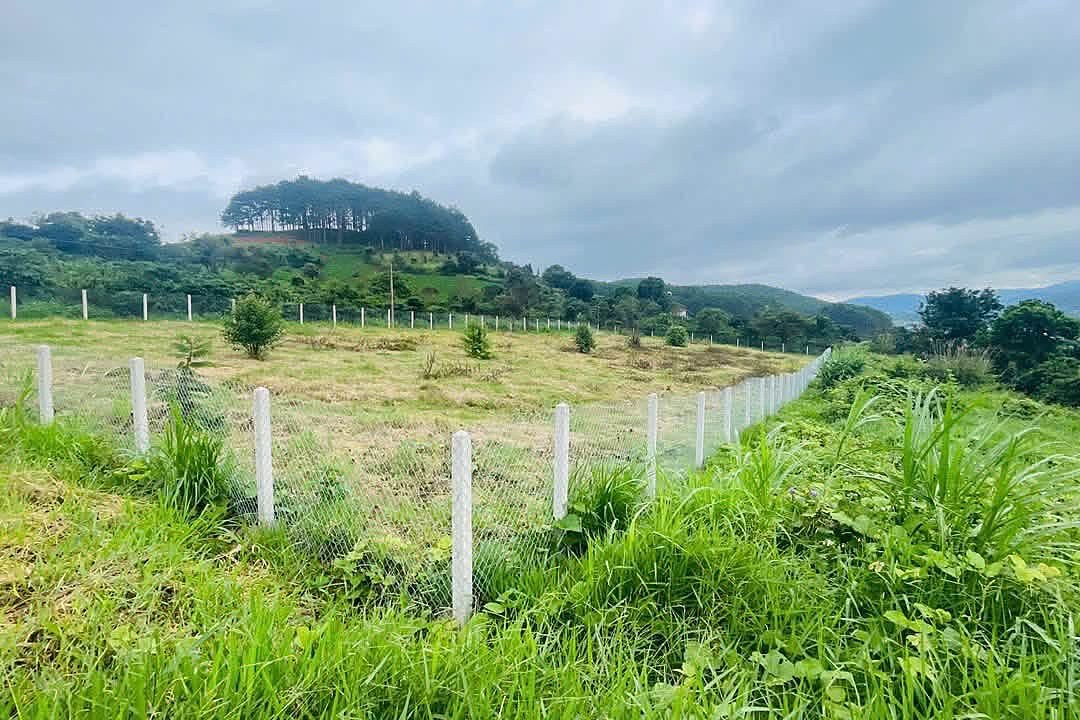 Lô đất 1.065m² Mê Linh kế Nacasoo Hill, đất bằng đã rào, view đồi thông, cách Đà Lạt 18km